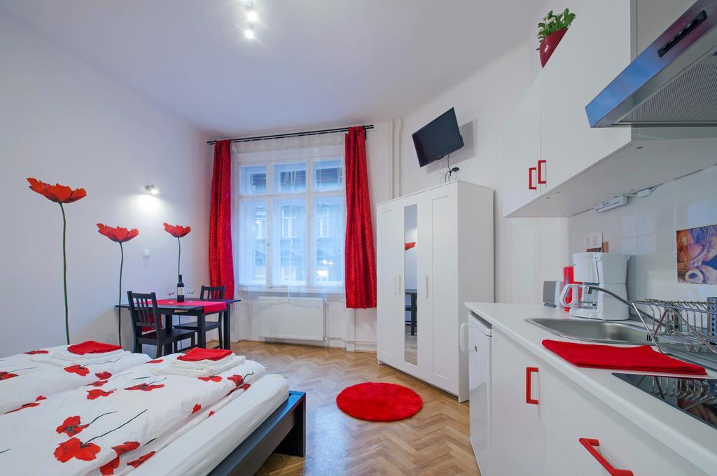 Parking, Ac, Wifi Flat Next To Andrassy Ave Apartment Budapest Room photo